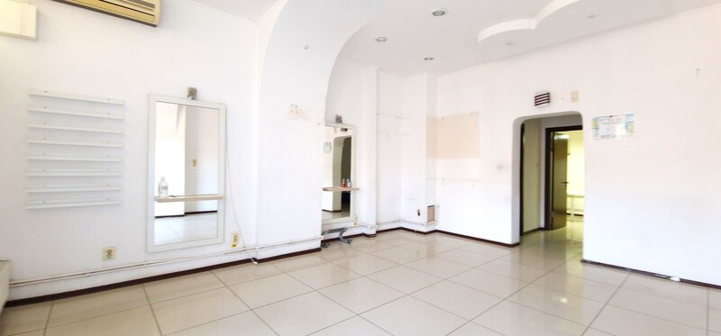 Mihai Bravu, Piata Muncii, spatiu comercial de vanzare,